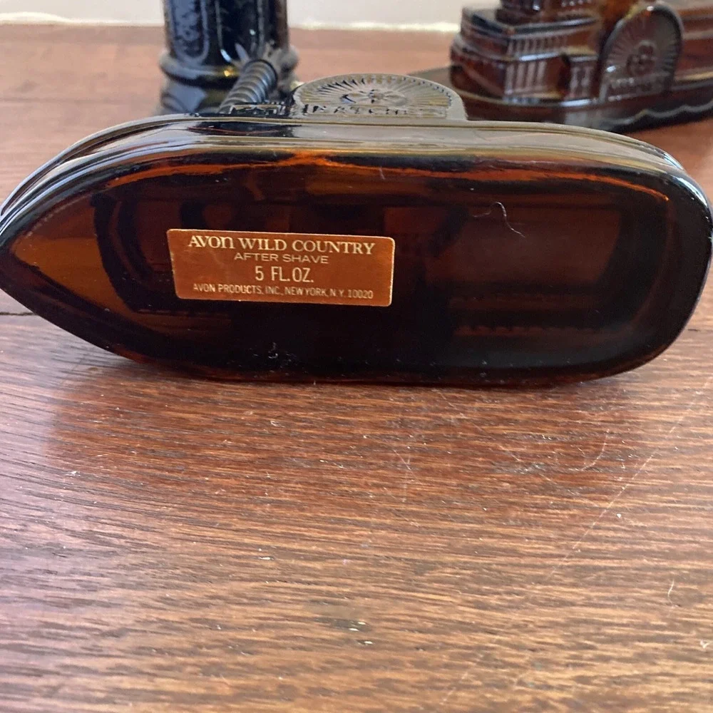 Vintage Avon cologne bottles, Lot Of 4, ‎ Water pump, 2 Steamboats, Stagecoach